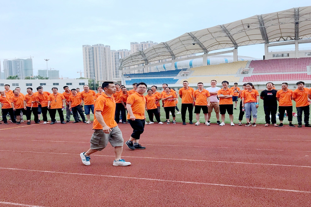 圖片8-頂天立地_副本